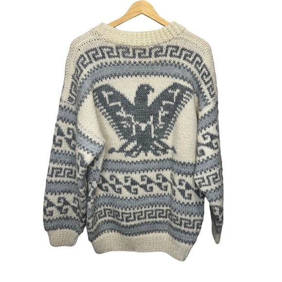 Vintage Handknit Cowichan Style Crewneck Sweater Size Medium - Picture 11 of 11